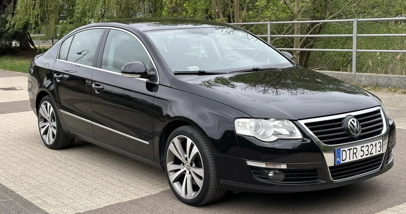 Volkswagen Passat cena 24700 przebieg: 170000, rok produkcji 2008 z Wrocław małe 379